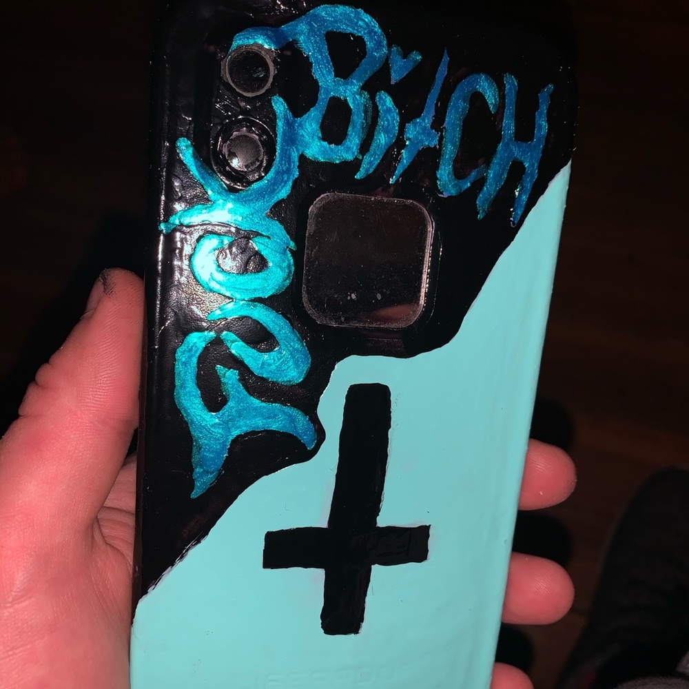 IPhone XR life proof one off, custom - Picture 2 of 2
